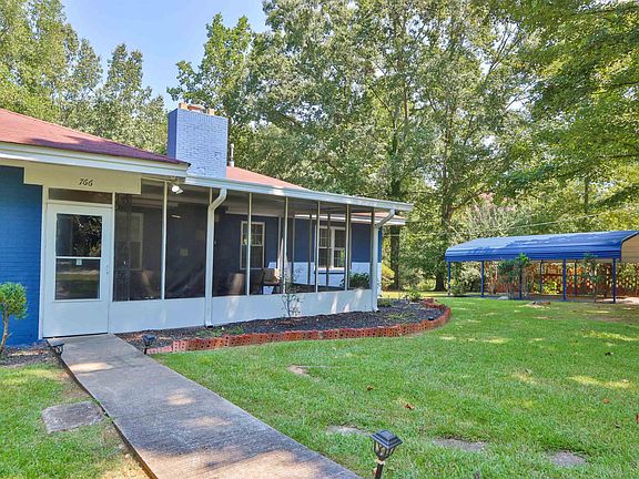4th image of 766 Blanton Blvd