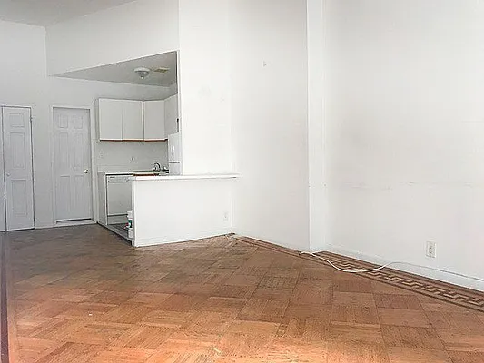 Rented by AJ Clarke | media 10