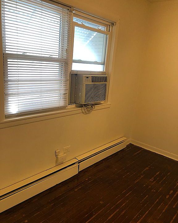 9010 Bronx Ave, Skokie, IL 60077 Zillow