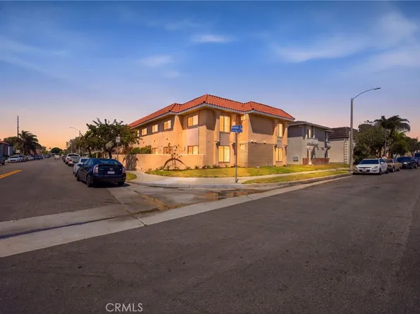 1501 Huntington St, Huntington Beach, CA 92648