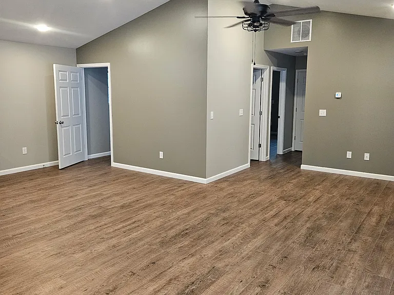 322 S Columbus St #322 — Photo 2