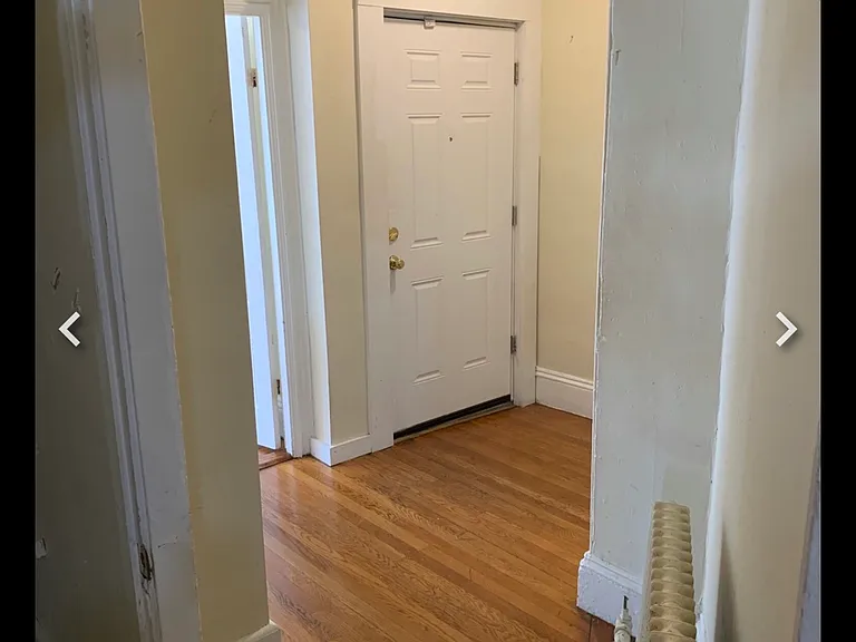 36 Davison St #B — Photo 11