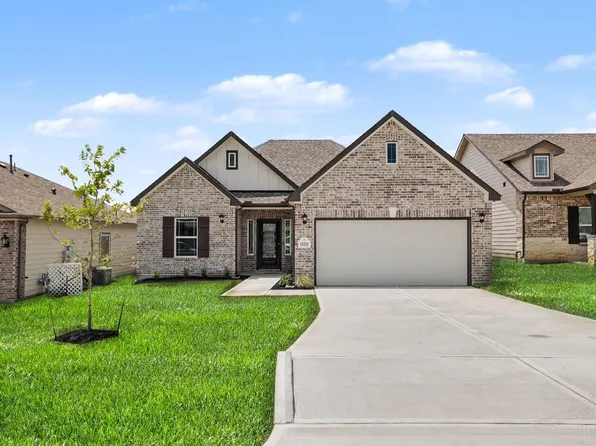 11111 Lulu Ln, Willis, TX 77318