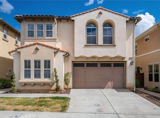3301 Terrace Ridge Ln, Long Beach, CA 90804