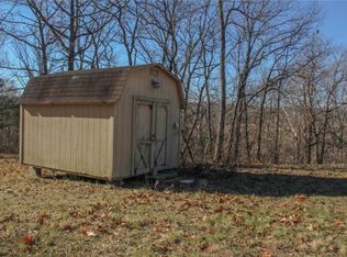 496 Pebble Creek Dr, Elsberry, MO 63343