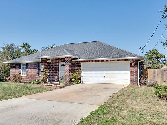 4th image of 1311 Little Duck Cir