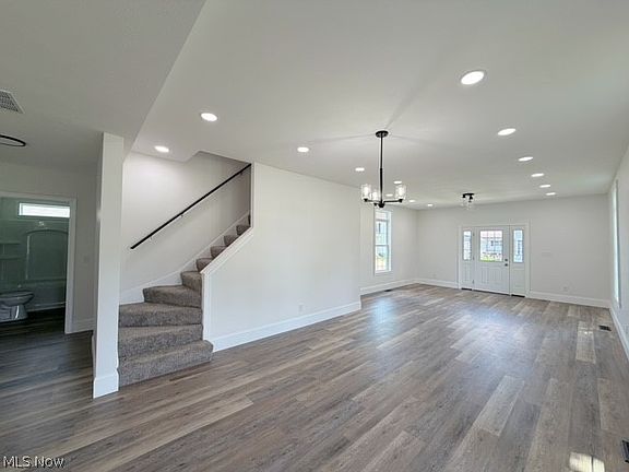 5th image of 131 W 10th St