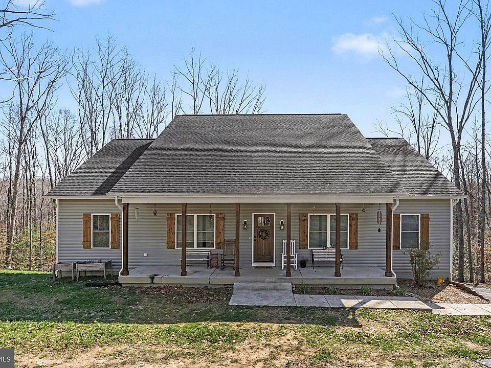 1st image of 2724 Patriot Ln