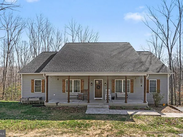 2724 Patriot Ln, Fredericksburg, VA 22408