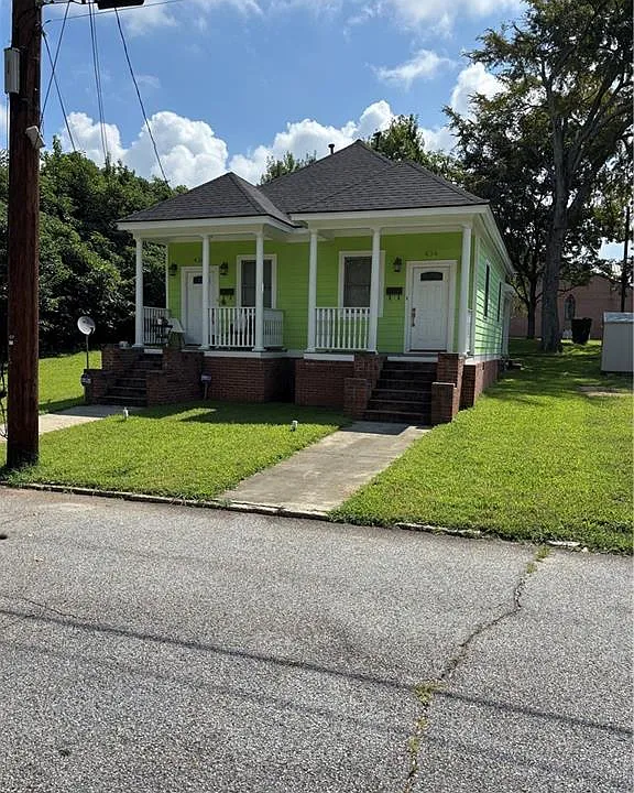 434 Martin St SE