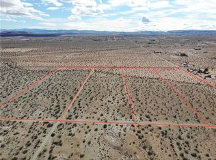 1 Linn Rd, Landers, CA 92285