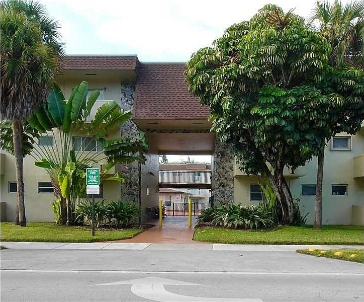 1st image of 7505 SW 82nd St APT 115