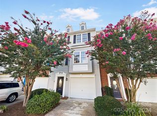 217 Rock Ridge Ln, Mount Holly, NC 28120