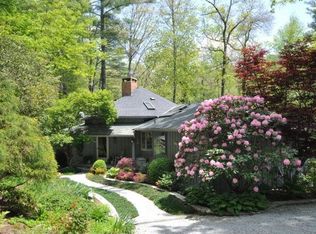 957 Cherokee Trl, Sapphire, NC 28774