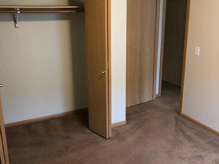 5830 Princess Margaret Dr — Photo 12