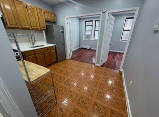 4123 29th St APT 2F, Long Island City, NY 11101