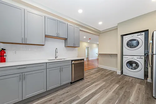40 Brackett St #3 Photo 1