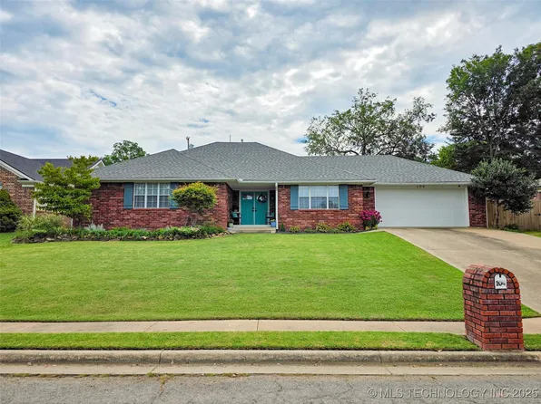 104 Tommye Ln, Tahlequah, OK 74464