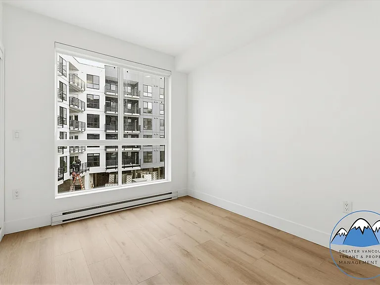 20769 Fraser Hwy — Photo 10