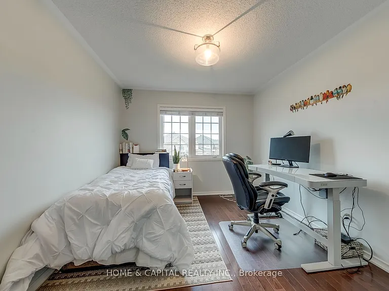 2287 Kingfisher Ct — Photo 35