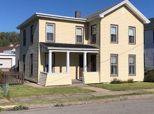 66 Gray St, Amsterdam, NY 12010