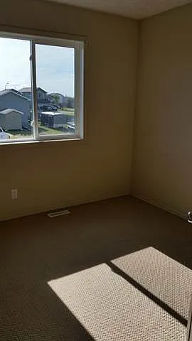 36 Pinnacle St — Photo 18