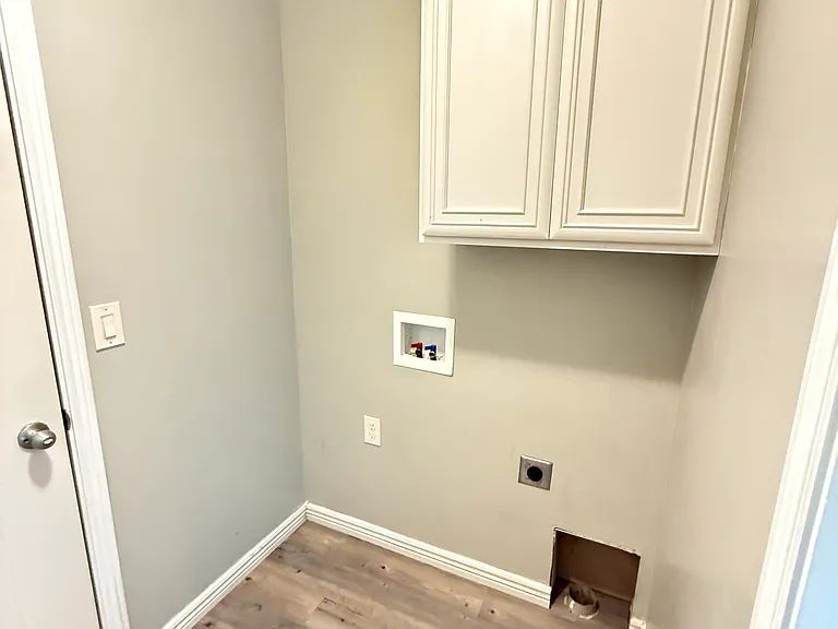 1408 Lauren Ln — Photo 19