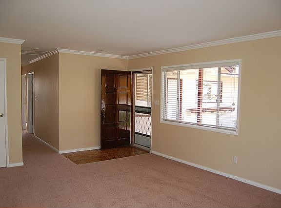 3rd image of 8336 Lake Artemus Ave