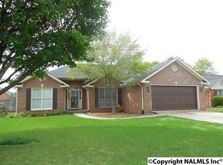 2710 Jarvis St SW, Decatur, AL 35603