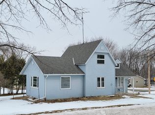 213 Cottage Grove Ave SE, Preston, MN 55965