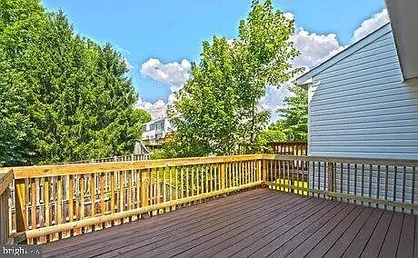 4982 Lockard Dr — Photo 9