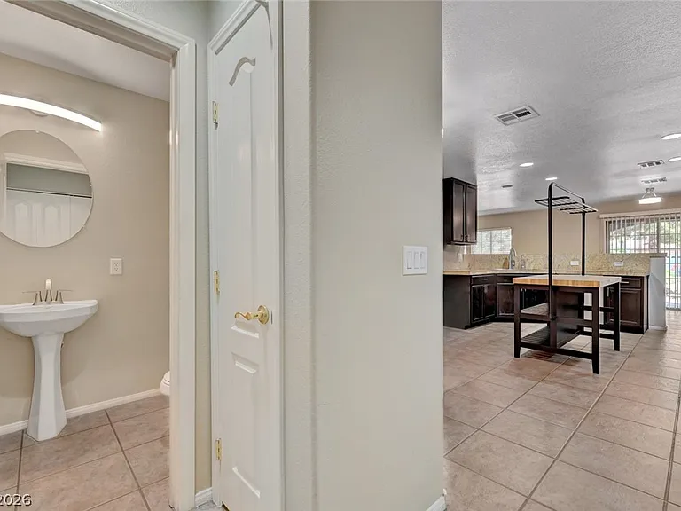 7275 Diamond Canyon Ln #103 — Photo 19
