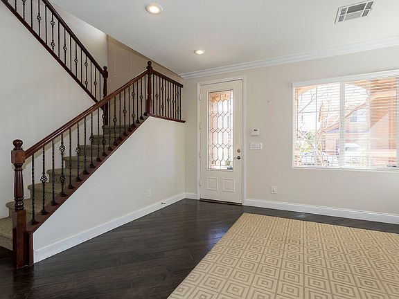 4th image of 9683 Quarterhorse Ln