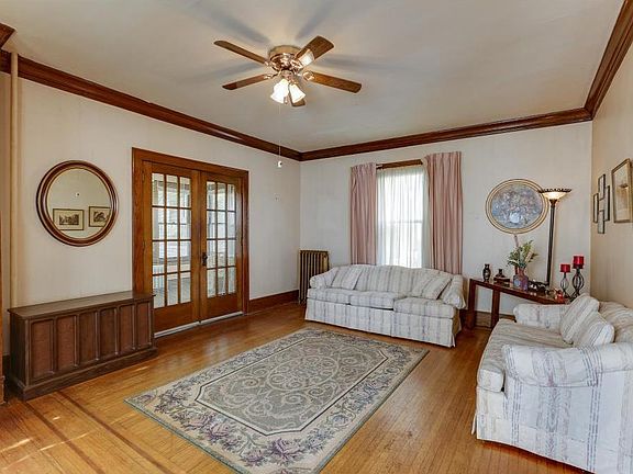 Beautiful french doors into the private sunroom.