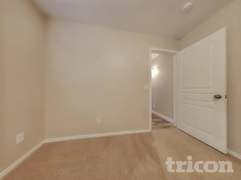 1447 S 231st Ln — Photo 15