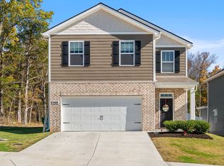 908 Long Leaf Rd, Lebanon, TN 37087