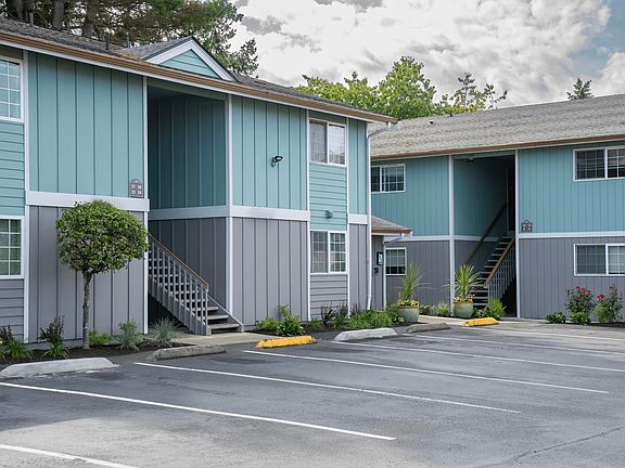 Garden Square Apartments