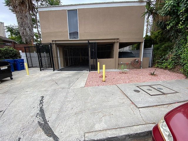 1st image of 4238 Mary Ellen Ave