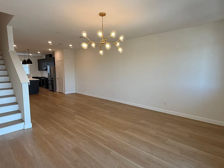 342 Fitzpatrick Rd #106 — Photo 9