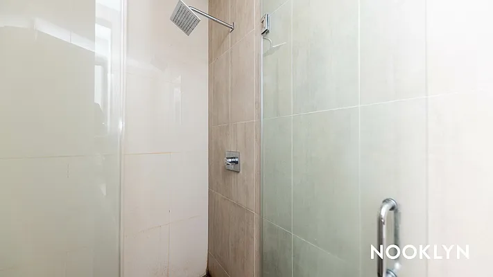 Rented by Nooklyn NYC LLC | media 58