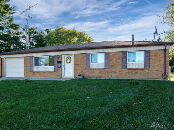 80 Jan Ct, Fairborn, OH 45324