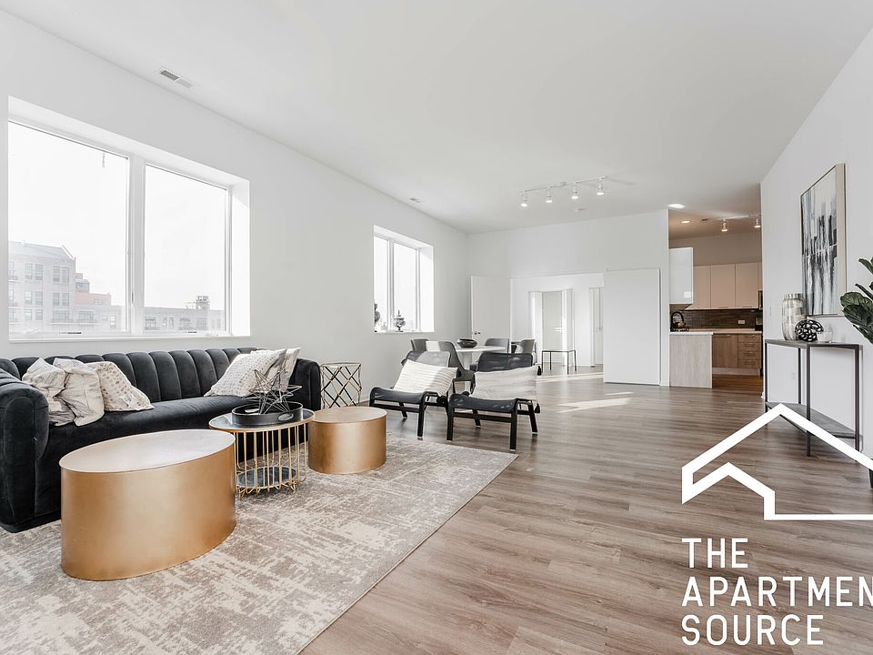 1st image of 2550 S Wabash Ave #309