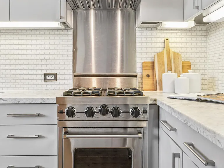 2101 Bryant St #205 — Photo 9