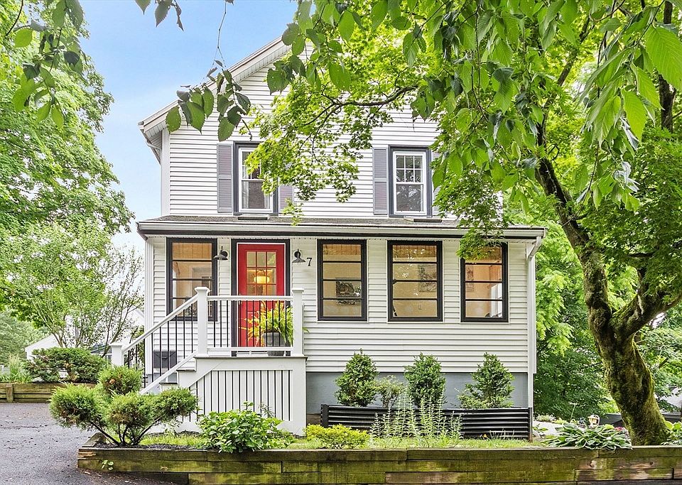 1st image of 7 Intervale St