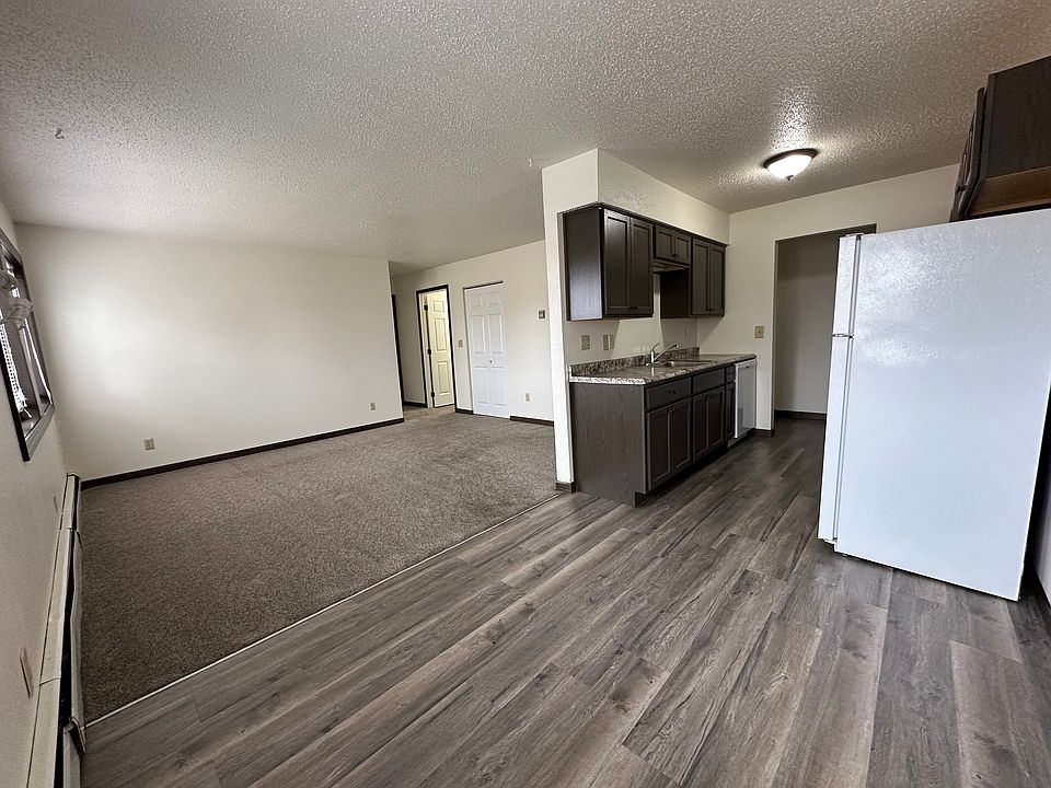 828 3rd Ave W APT 6, Williston, ND 58801 Zillow