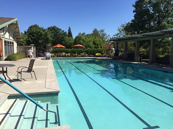 3rd image of 3791 Coldwater Dr