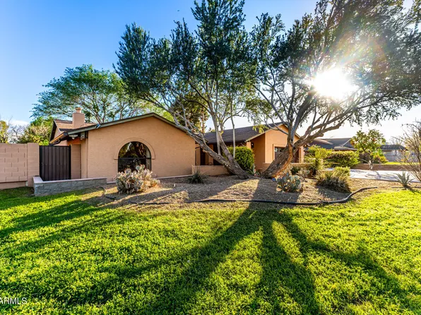 2115 W SHAWNEE Drive, Chandler, AZ 85224