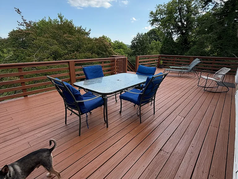 258 E Moody Ave — Photo 76