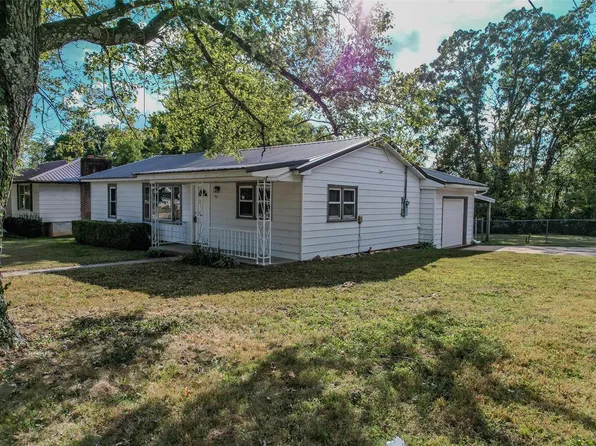 201 S Krudwig Ave, Lebanon, MO 65536