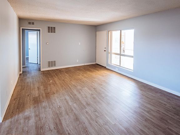 4th image of 1975 S Corning St APT 1